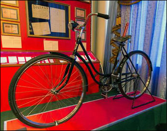 rower w muzeum